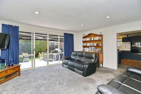 Photo of property in 2/83 Mackworth Street, Woolston, Christchurch, 8062