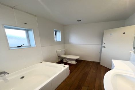 Photo of property in 80 Wharenui Road, Upper Riccarton, Christchurch, 8041