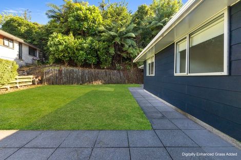 Photo of property in 9 Ambury Place, Merrilands, New Plymouth, 4312