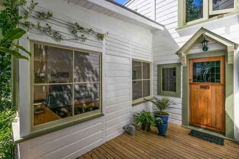 Photo of property in 18 Korimako Road, Days Bay, Lower Hutt, 5013