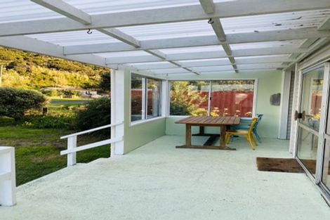 Photo of property in 184 Maunsell Road, Port Waikato, Tuakau, 2695