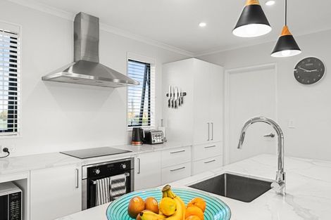 Photo of property in 98 Thomas Road, Dalefield, Carterton, 5791