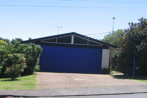 Photo of property in 57 Stanley Avenue, Milford, Auckland, 0620