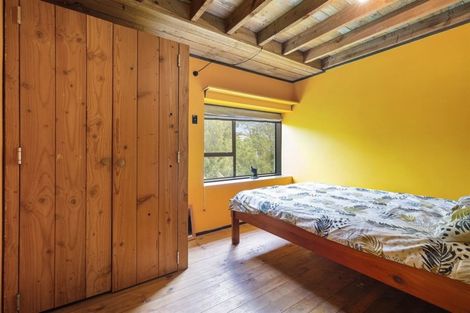 Photo of property in 2 Sea Vista Drive, Pukerua Bay, 5026