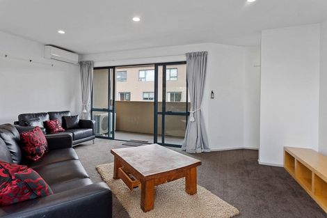Photo of property in 2/274 Armagh Street, Christchurch Central, Christchurch, 8011