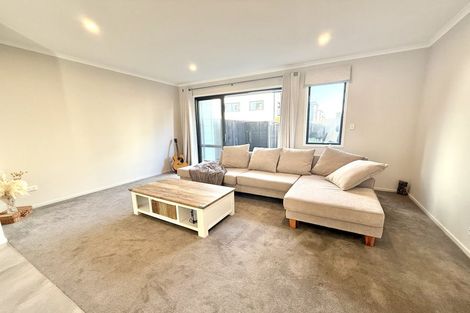 Photo of property in 26 Tuamaka Lane, Hobsonville, Auckland, 0616