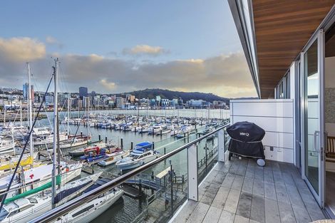 Photo of property in Clyde Quay Wharf, 3c/6 Clyde Quay Wharf, Te Aro, Wellington, 6011