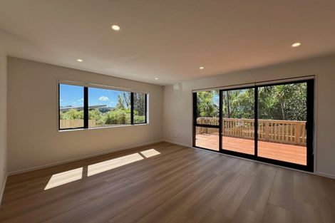 Photo of property in 6 Firth Road, Torbay, Auckland, 0630
