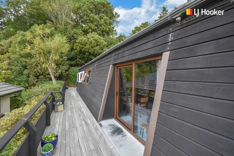 Photo of property in 4 Barling Street, Macandrew Bay, Dunedin, 9014