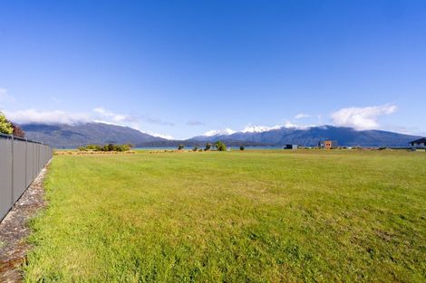 Photo of property in 71 Takitimu Avenue, Te Anau, 9600