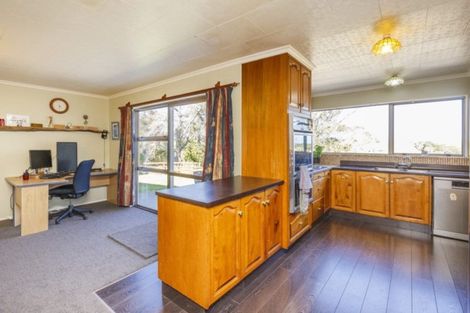 Photo of property in 52 James Road, Halcombe, Feilding, 4779