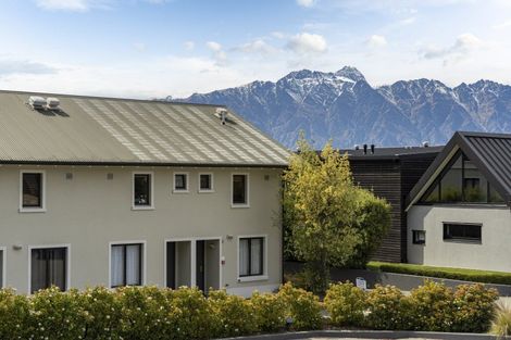 Photo of property in 308/139 Fernhill Road, Fernhill, Queenstown, 9300