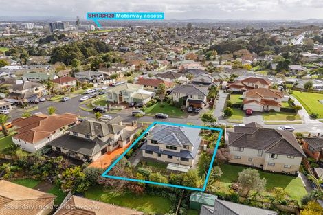 Photo of property in 5 Macadamia Close, Goodwood Heights, Auckland, 2105