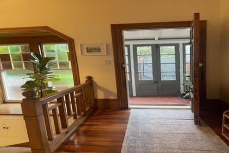 Photo of property in 21 Salamanca Road, Kelburn, Wellington, 6012