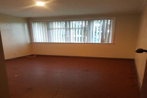 Photo of property in 1 Salas Place, Papakura, 2110