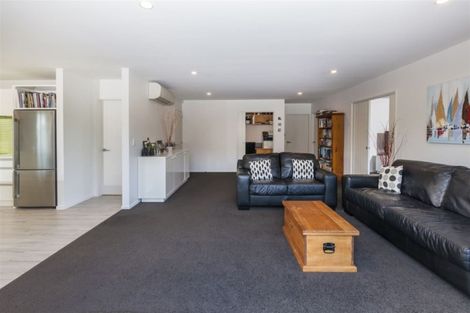 Photo of property in 47 Oakwood Drive, Rangiora, 7400