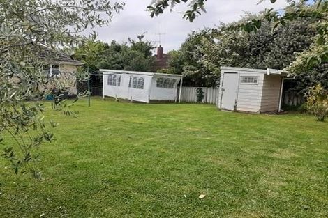 Photo of property in 39 Kenney Crescent, Fairfield, Hamilton, 3214