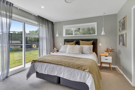 Photo of property in 70 Feist Street, Carterton, 5713