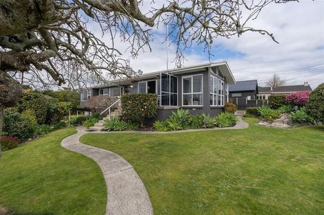 Photo of property in 61 Saint Andrews Terrace, St Andrews, Hamilton, 3200