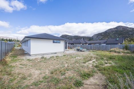 Photo of property in 6 Mallard Street, Albert Town, Wanaka, 9305