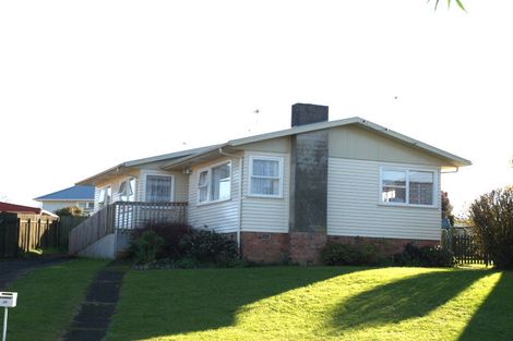 Photo of property in 24 Halswell Street, Mangere East, Auckland, 2024