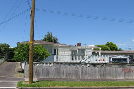 Photo of property in 30 Addison Street, Blockhouse Bay, Auckland, 0600