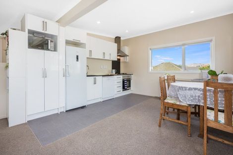 Photo of property in 120b Main Road, Titahi Bay, Porirua, 5022