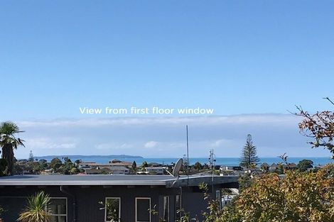 Photo of property in 50a Penzance Road, Mairangi Bay, Auckland, 0630