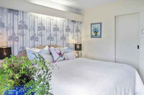 Photo of property in 116 Lake Terrace, Taupo, 3330