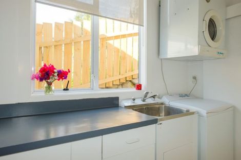 Photo of property in 18 Forfar Street, Clyde Hill, Dunedin, 9011