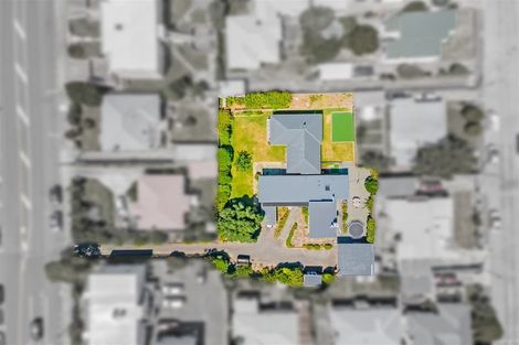 Photo of property in 67 Whites Line East, Waiwhetu, Lower Hutt, 5010