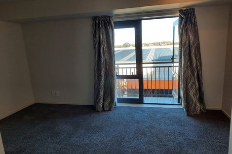 Photo of property in 3r/10 Crown Lynn Place, New Lynn, Auckland, 0600