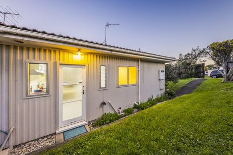 Photo of property in 1/13 Heron Place, Pakuranga Heights, Auckland, 2010