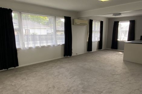 Photo of property in 1/6 Oakhurst Place, Russley, Christchurch, 8042