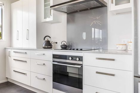 Photo of property in 16 Midgard Road, Coopers Beach, 0420