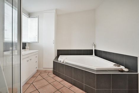 Photo of property in 402 Lumsden Road, Akina, Hastings, 4122