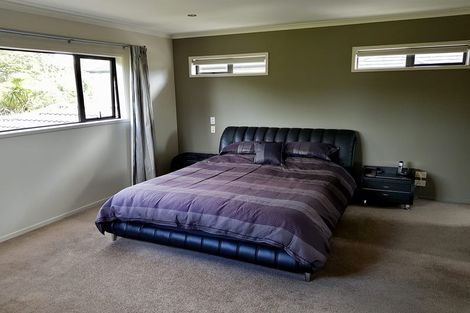 Photo of property in 33 Dressage Lane, Greenhithe, Auckland, 0632