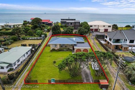 Photo of property in 661 Pukehina Parade, Pukehina, Te Puke, 3189