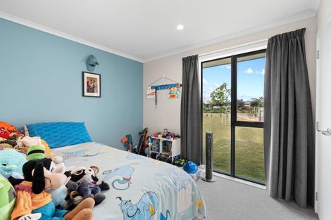 Photo of property in 1 Mitre Way, Solway, Masterton, 5810