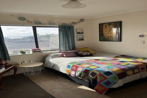 Photo of property in 4 Kekerenga Street, Strathmore Park, Wellington, 6022