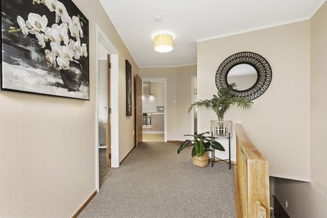 Photo of property in 51 Winston Street, Crofton Downs, Wellington, 6035