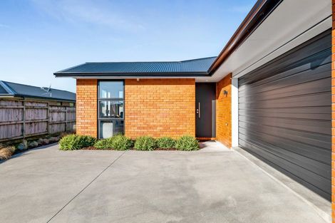 Photo of property in 17 Jersey Place, Bell Block, New Plymouth, 4312