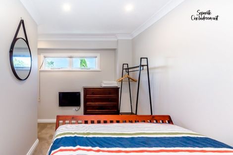 Photo of property in 12 Gray Avenue, Paraparaumu Beach, Paraparaumu, 5032