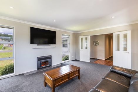 Photo of property in 64 Parekaawa Drive, Motuoapa, Turangi, 3382