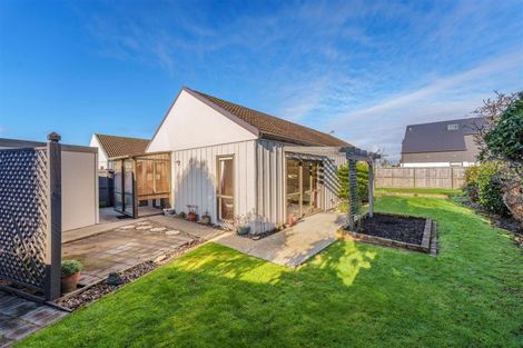 Photo of property in 2/15 Tulloch Place, Papanui, Christchurch, 8052