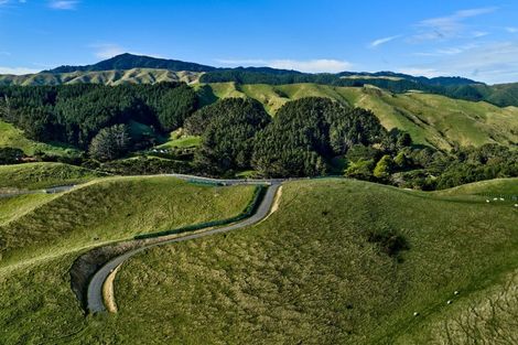 Photo of property in 1275 Paekakariki Hill Road, Paekakariki Hill, Porirua, 5381
