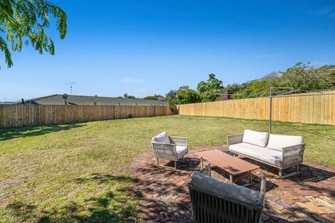 Photo of property in 5 Porter Crescent, Helensville, 0800