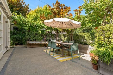 Photo of property in 4 Manuka Terrace, Eastbourne, Lower Hutt, 5013