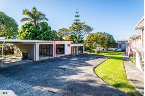 Photo of property in 4/49 Corunna Road, Milford, Auckland, 0620