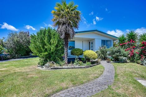 Photo of property in 32 Cortes Crescent, Flaxmere, Hastings, 4120